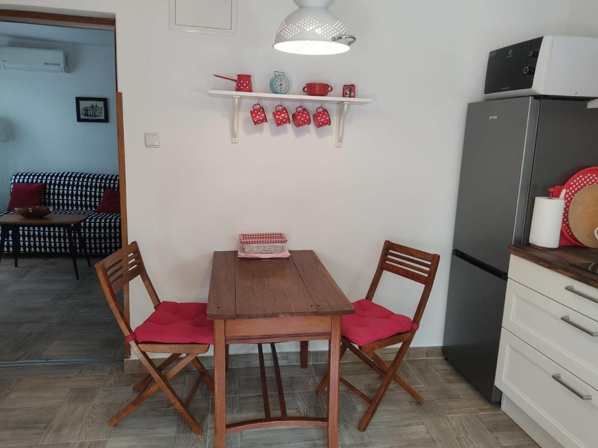 Apartment Vesna With Terrace Башка Экстерьер фото