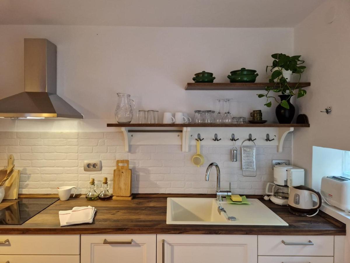 Apartment Vesna With Terrace Башка Экстерьер фото